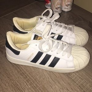 💕 Adidas Superstars 💕